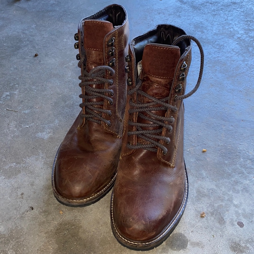 Brown Combat boots… Perfect for all